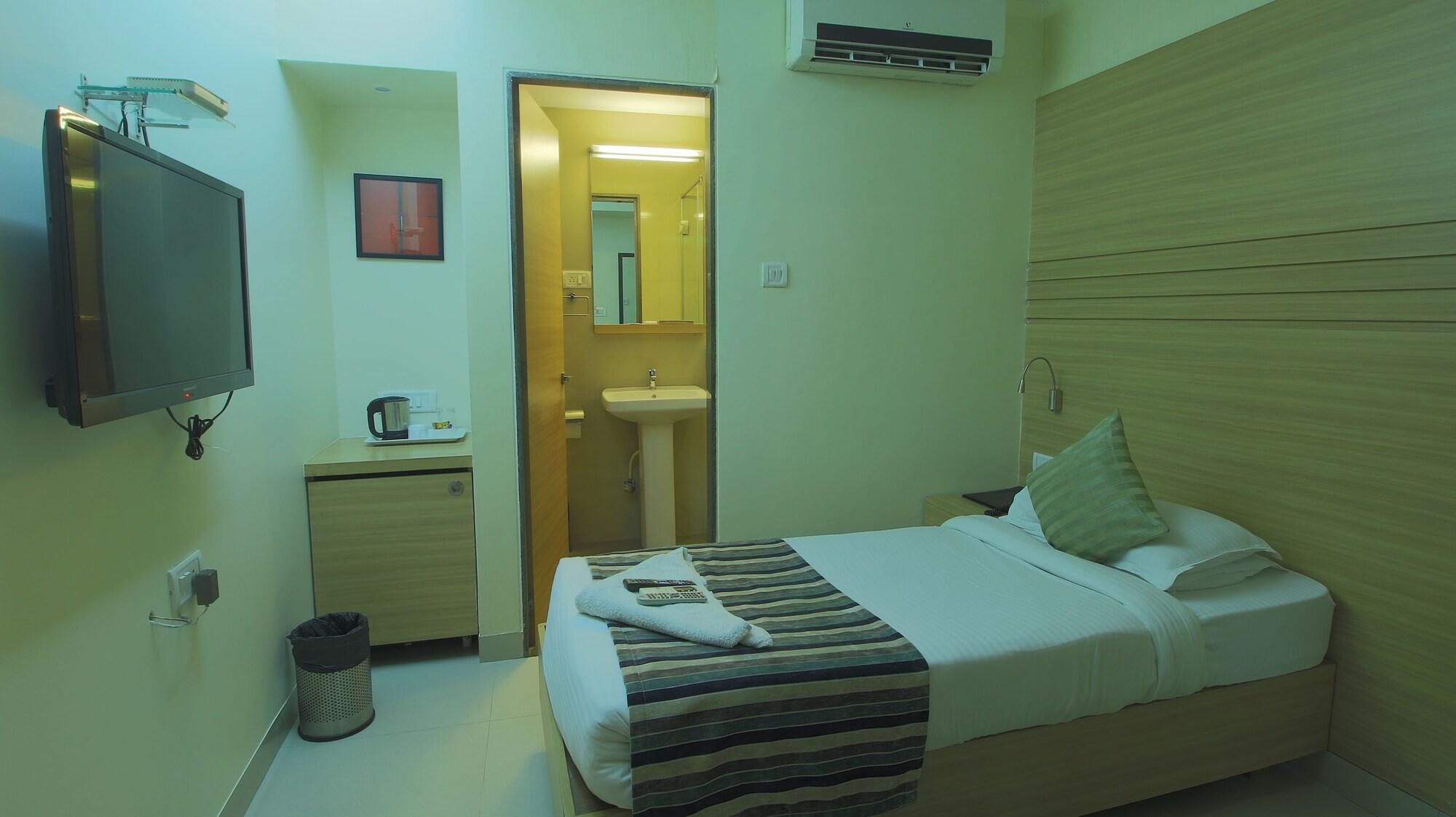 Hotel Concord Galaxy Mumbai Dış mekan fotoğraf