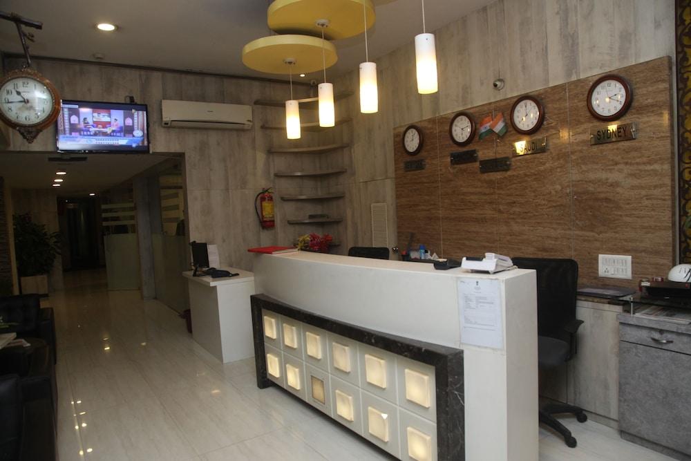 Hotel Concord Galaxy Mumbai Dış mekan fotoğraf