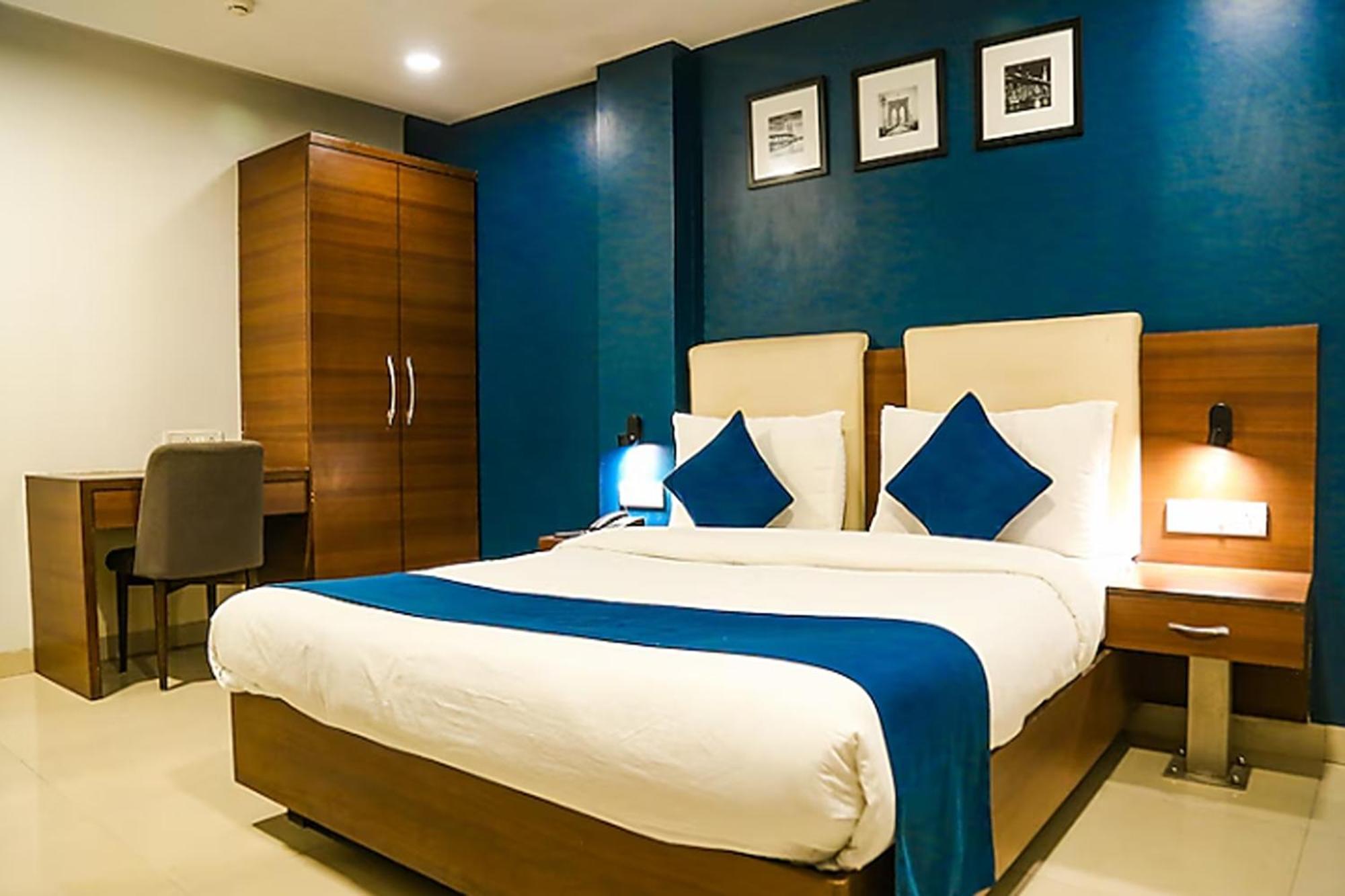 Hotel Concord Galaxy Mumbai Dış mekan fotoğraf
