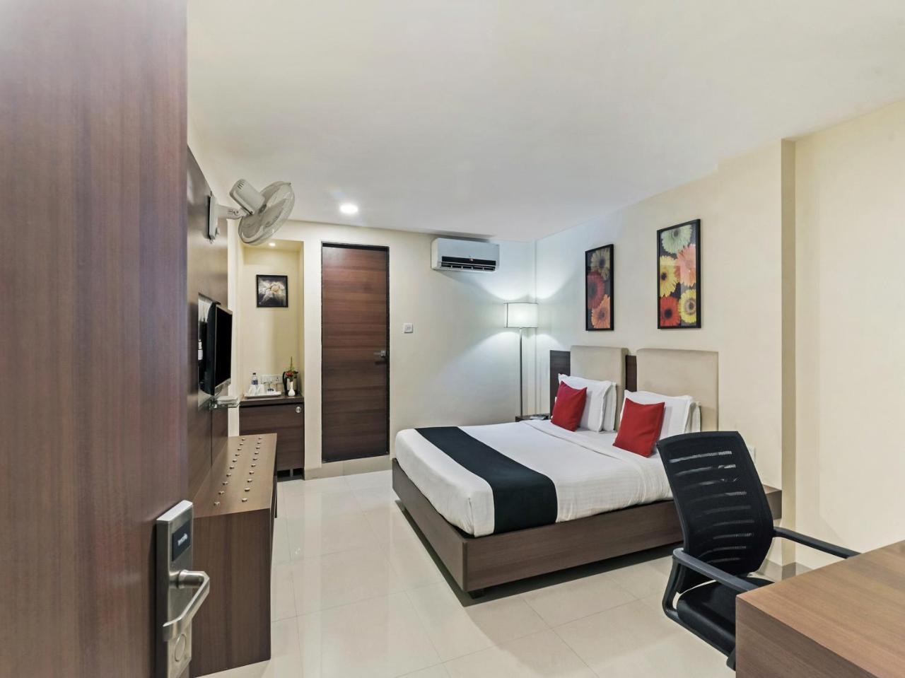 Hotel Concord Galaxy Mumbai Dış mekan fotoğraf